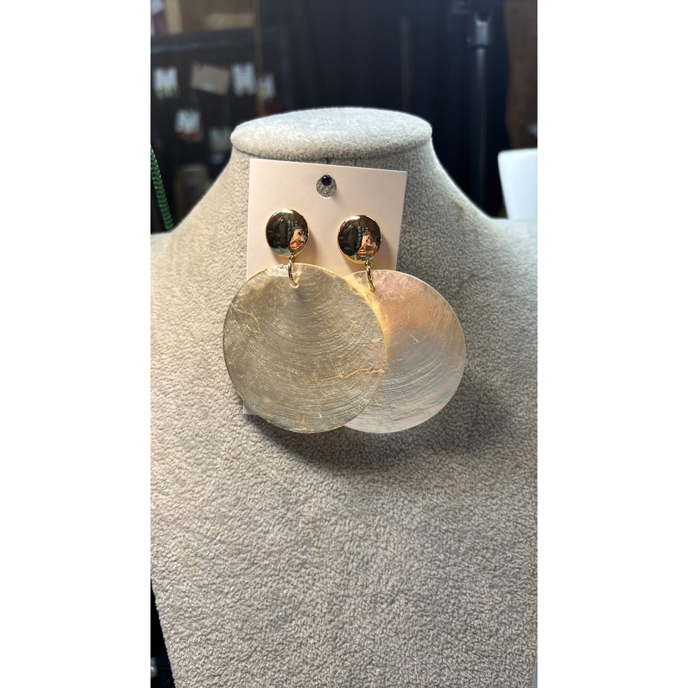#44. Large Round Shell Disc Earrings
